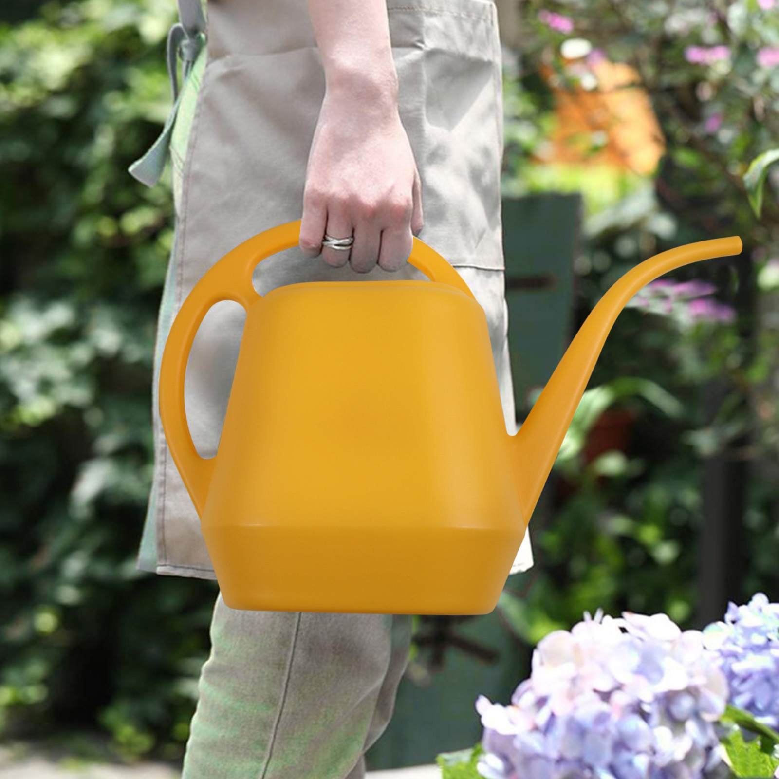 Konewka z długim dzióbkiem 2L  – Gardening Tools For Beginners recenzja i cena